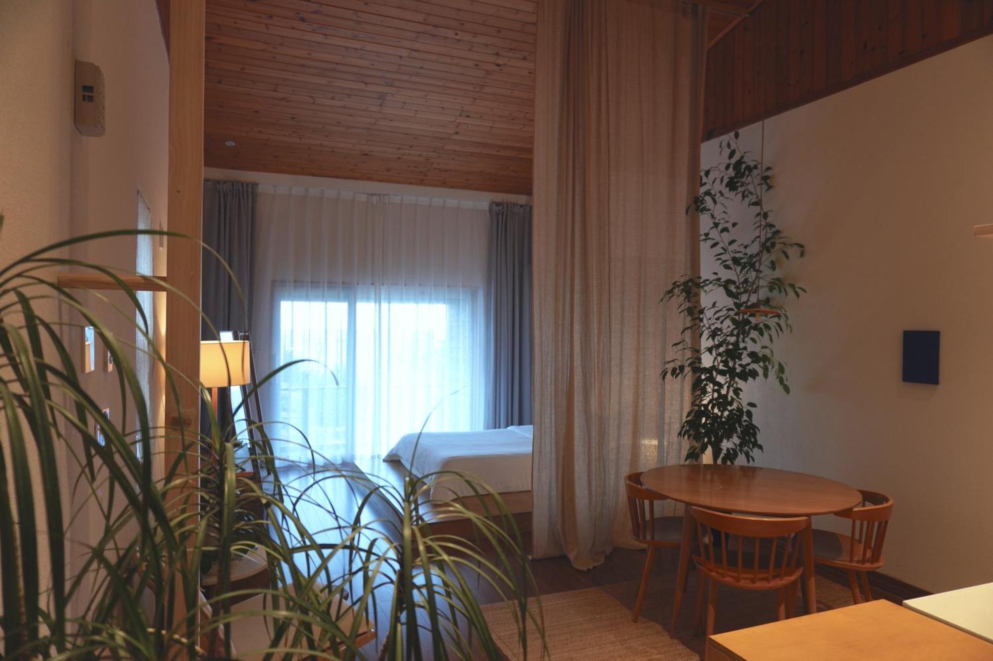 At Corner Resort & Garden Jeju Bagian luar foto